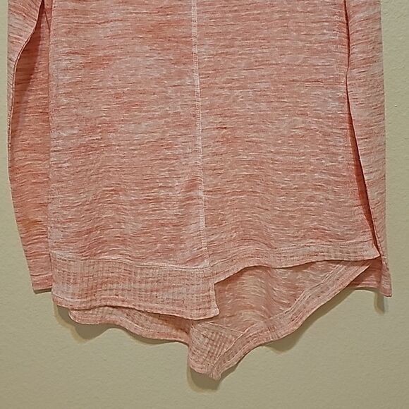 Sundance Pink Poly-blend Light Weight Sweater Women’s Size XS Asymmetrical Hem - Picture 2 of 6